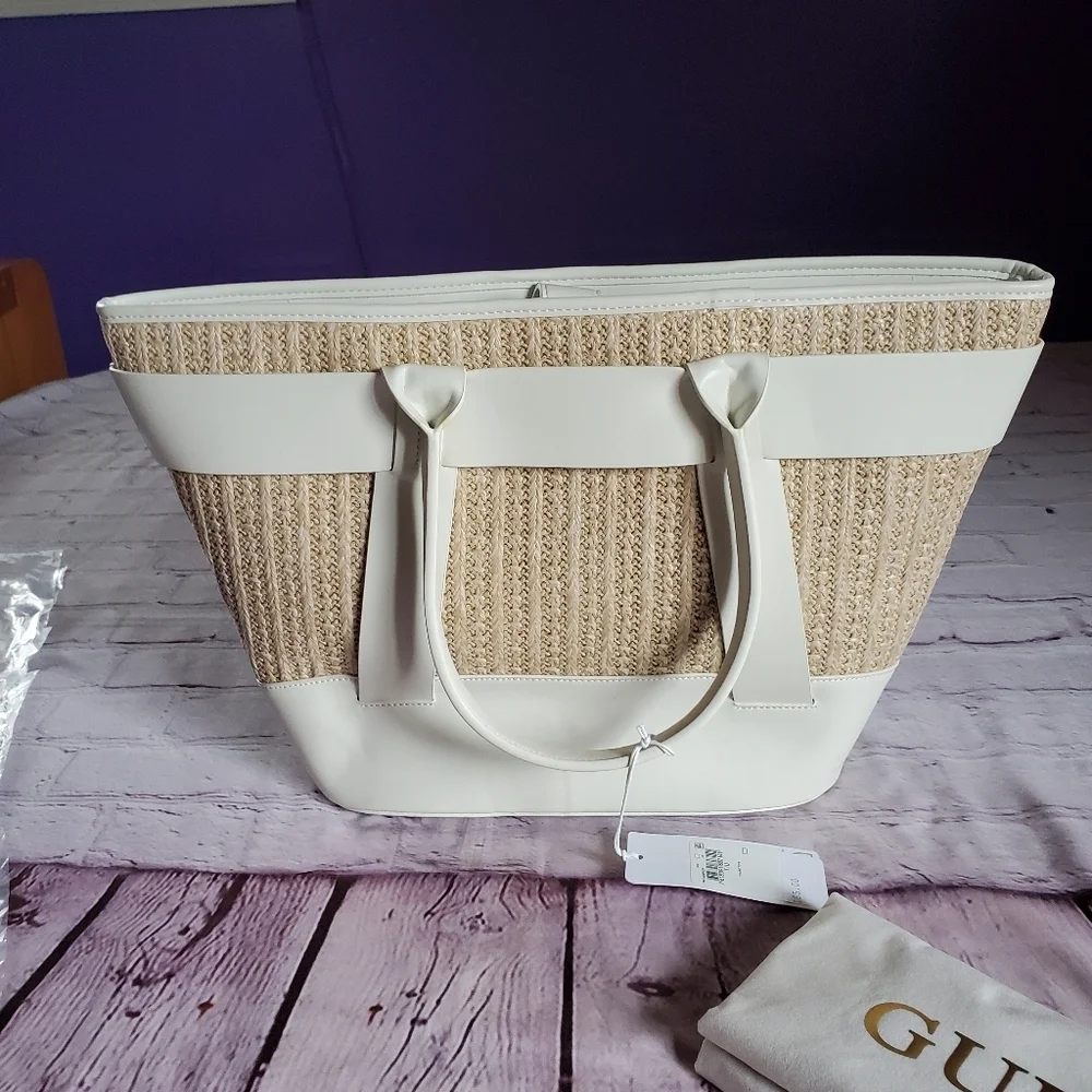 Guess Tuane Tote Bag Beachy Casual Summer Tan White